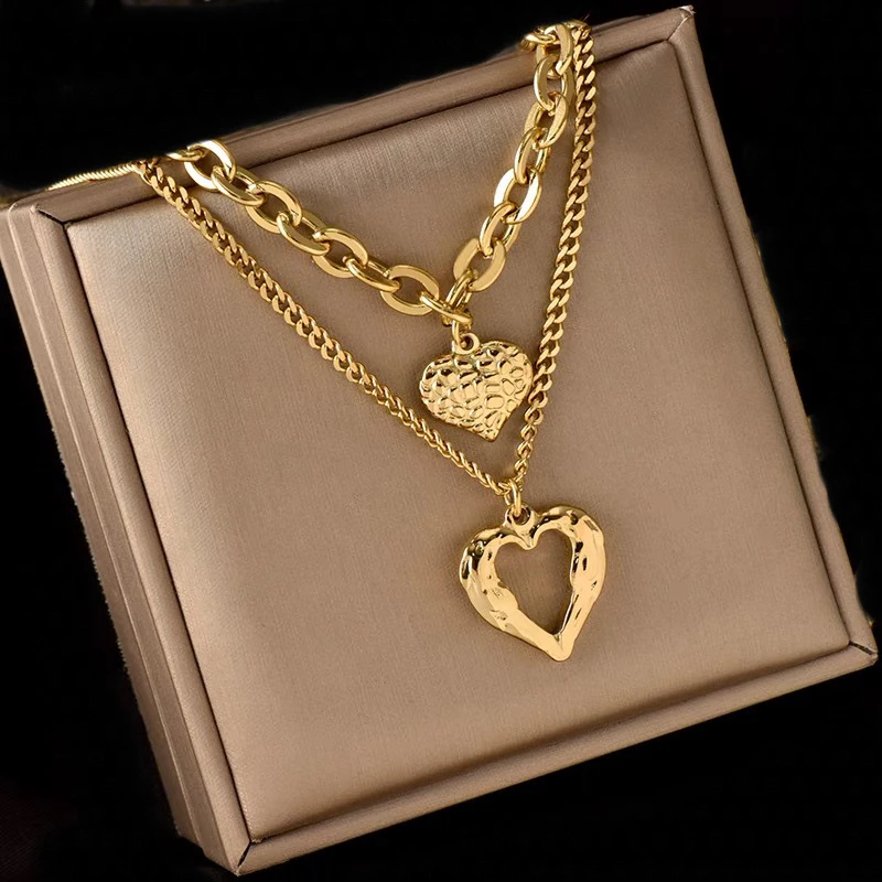 2 Necklaces Hearts Love Gold Color